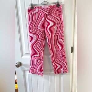 Zara Women’s Linen Capri Pants